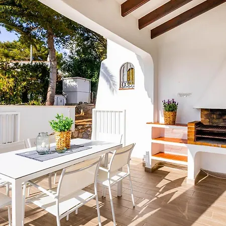 Caules Villa Son Bou